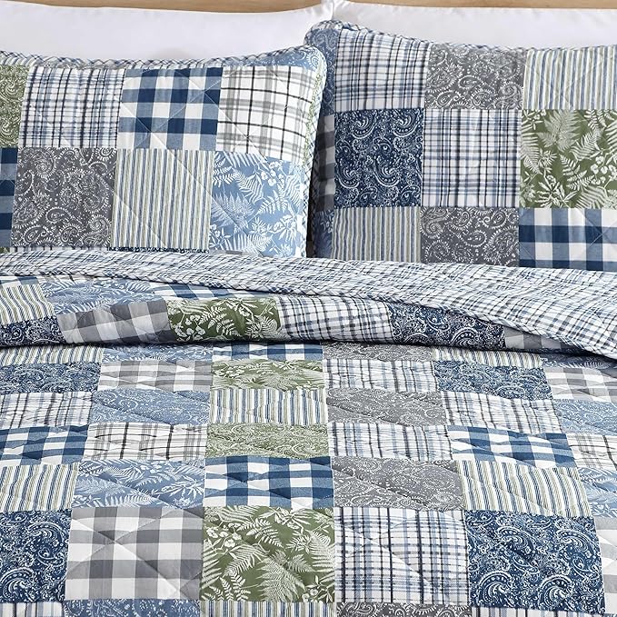 Eddie Bauer - Twin Quilt Set, Reversible Cotton Bedding with Matching Sham, Patchwork Luxurious Bedding Set with Plaid Reverse (Cozy Plaid Patchwork Blue/Green, Twin)