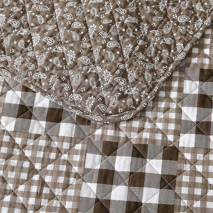 Eddie Bauer - Full/Queen Quilt Set, Reversible Bedding with Matching Shams, Patchwork Luxurious Bedding Set (Gingham Patchwork Brown, Full/Queen)