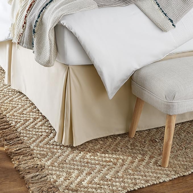 Amazon Basics Lightweight Pleated Bed Skirt, Machine Washable, Wrinkle Resistant, King, Beige