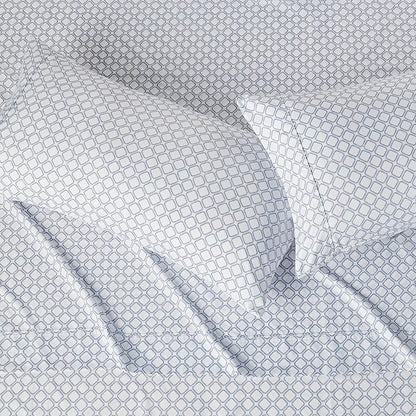 Amazon Basics Lightweight Microfiber 4-Piece Bed Sheet Set, King, Aqua, Printed