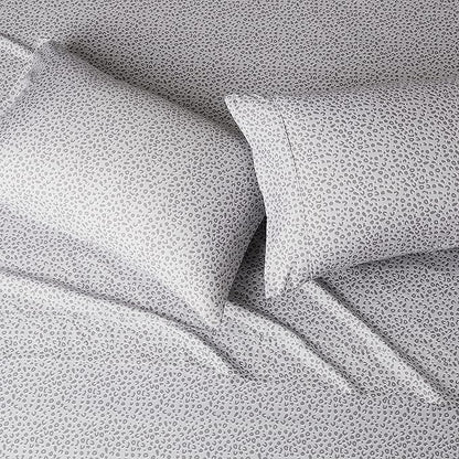 Amazon Basics Lightweight Breathable Super Soft Microfiber 4-Piece Bed Sheet Set, Wrinkle Resistant with 14-inch Deep Pockets, Queen, Gray Cheetah, Printed