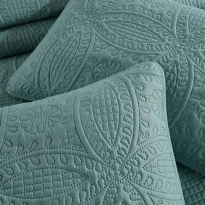Chezmoi Collection Austin 3-piece Oversized Bedspread Coverlet Set (Queen, Spa Blue) | Oversized, Lightweight, Fade Resistant