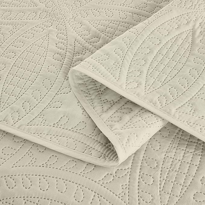 Chezmoi Collection Austin 3-piece Oversized Bedspread Coverlet Set (King, Ivory) | Oversized, Lightweight, Fade Resistant