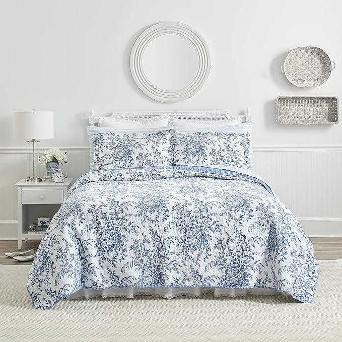 Laura Ashley - Twin Quilt Set, Soft & Reversible Cotton Floral Bedding with a Medium Weight Feel, 2 Piece Bed Set with Matching Pillowcases (Bedford Delft Blue)