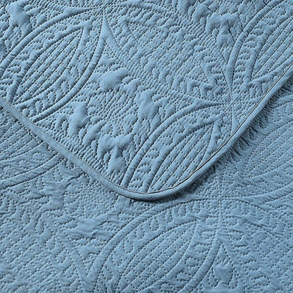 Pure Bedding Quilt Set Full/Queen Size Ash Blue - Oversized Bedspread - Soft Microfiber Lightweight Coverlet for All Season - 3 Piece Includes 1 Quilt and 2 Shams, Geometric Pattern