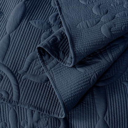 B2EVER Boho Quilt California King Size Bedding Set with Pillow Shams, Navy Blue Quilted Blanket Thin Comforter Bed Cover, 3 Pieces, 118x106 inches