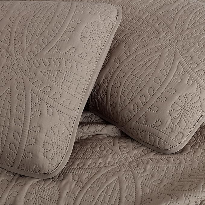 Chezmoi Collection Austin 3-piece Oversized Bedspread Coverlet Set (King, Taupe) | Oversized, Lightweight, Fade Resistant